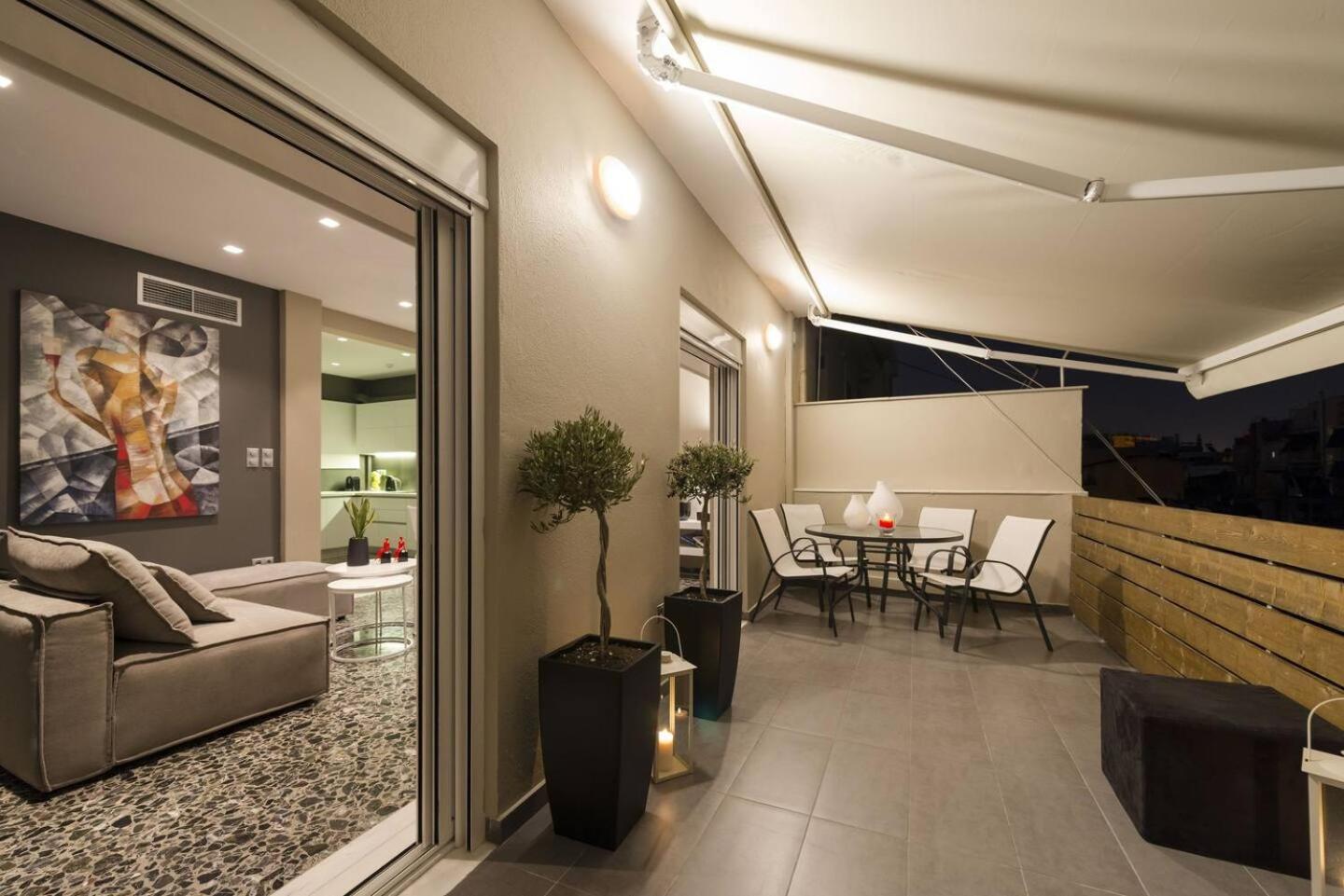 Ma Maison Nο 1, Penthouse, Acropolis And Lycabettus View, Ultra High Speed Internet 300 Mbps, 15' To Acropolis By Metro, 1' From Metro Station Athènes Extérieur photo
