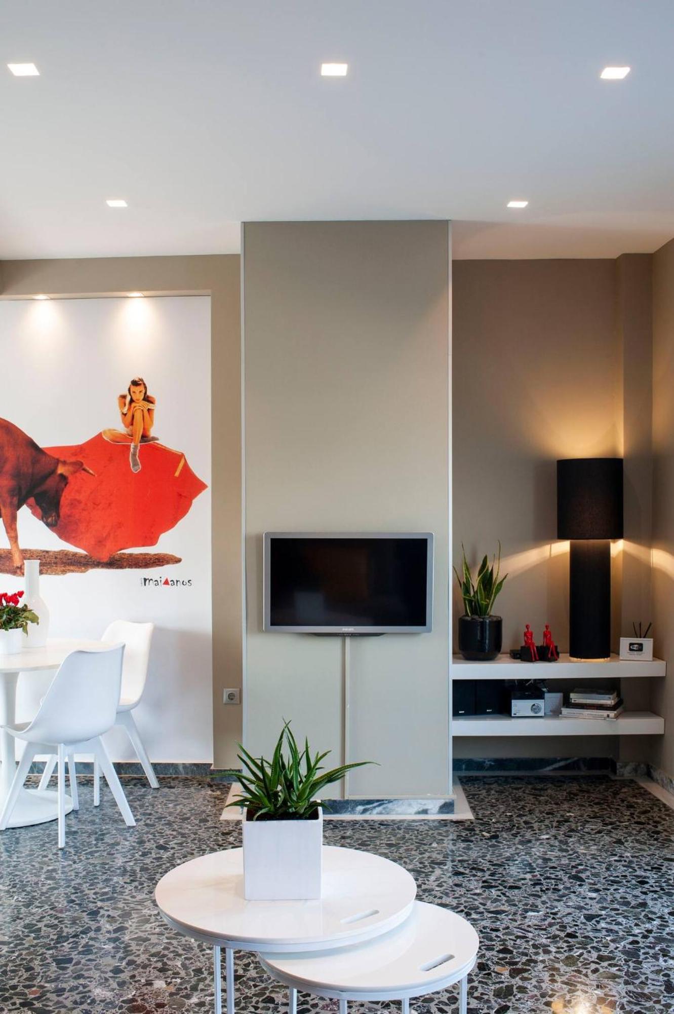 Ma Maison Nο 1, Penthouse, Acropolis And Lycabettus View, Ultra High Speed Internet 300 Mbps, 15' To Acropolis By Metro, 1' From Metro Station Athènes Extérieur photo