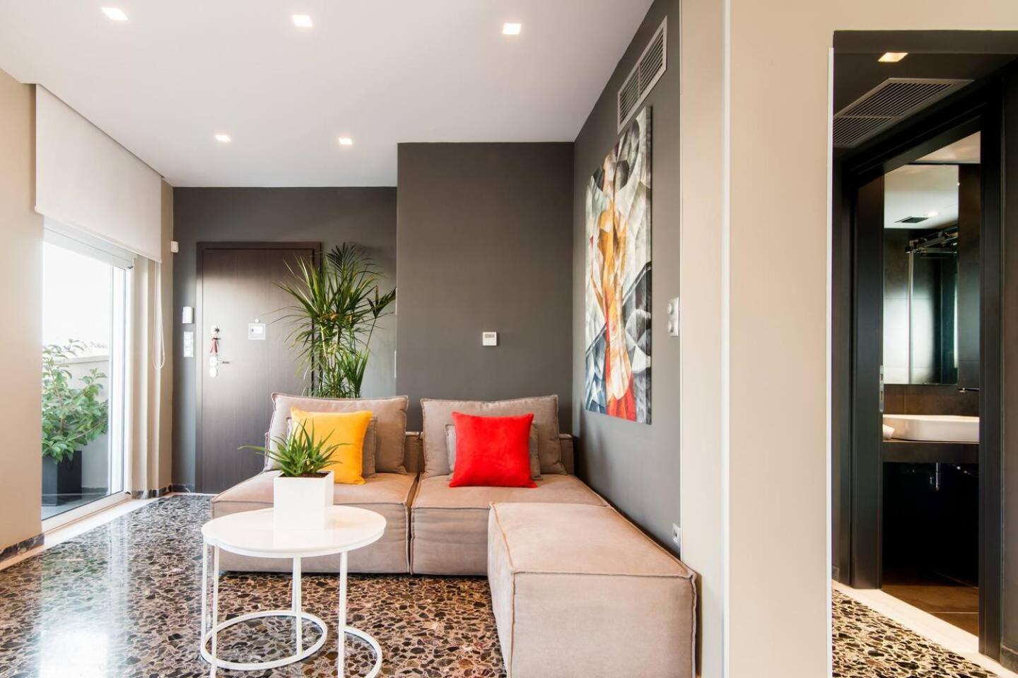 Ma Maison Nο 1, Penthouse, Acropolis And Lycabettus View, Ultra High Speed Internet 300 Mbps, 15' To Acropolis By Metro, 1' From Metro Station Athènes Extérieur photo